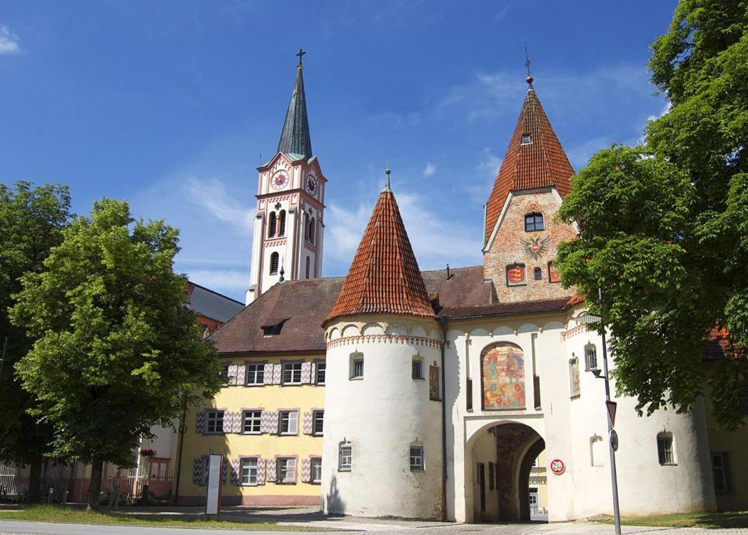 Hotel zum Löwen Weißenhorn Exterior foto
